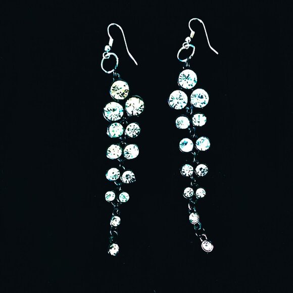 Three (3) Pairs of Fashion Earrings - Elegant, fun, stylish! - Picture 2 of 4